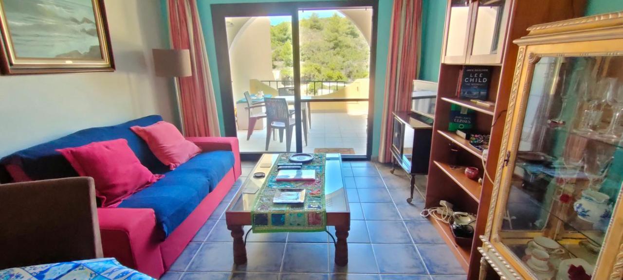 קארבואירו Centeanes Beach Apartment מראה חיצוני תמונה